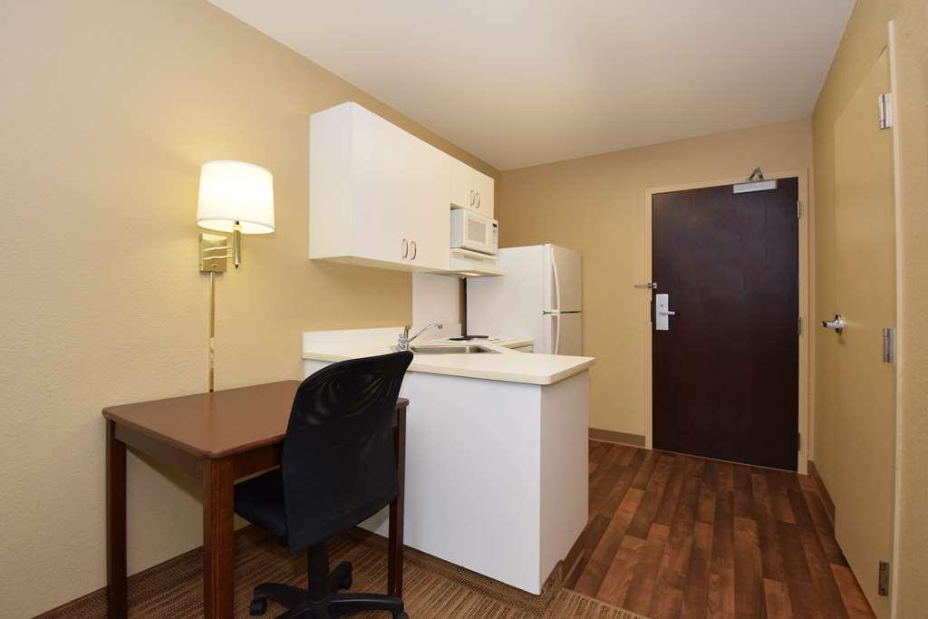 Extended Stay America Suites - Washington, Dc - Fairfax - Fair Oaks Mall Номер фото